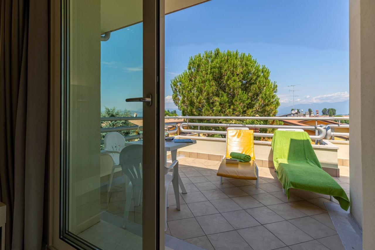 Du Parc Hotel 4*